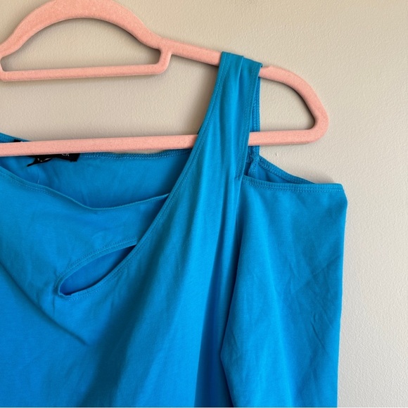 Boston Proper Blue Asymmetric Cut-Out Cold Shoulder Long Sleeve Top M - Picture 11 of 11